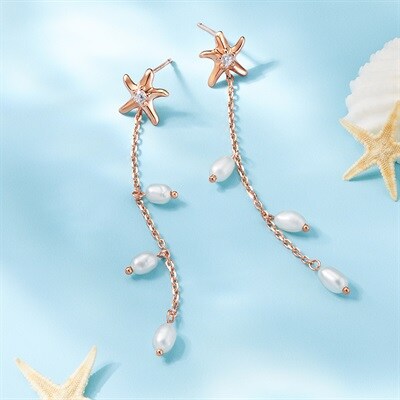大人気!! Canal 4℃ ラプンツェル モチーフ シルバー ピアス カナル 4℃『塔の上のラプンツェル』ジュエリー、“魔法の花”着想